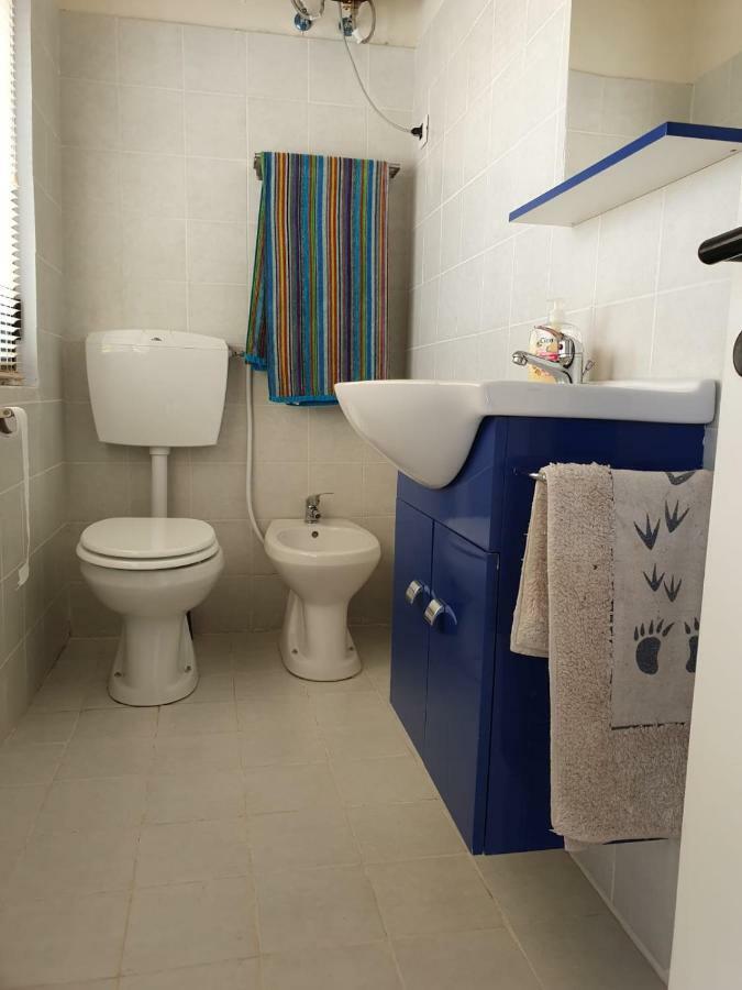 Il Casale Di Zi'Leo Bed & Breakfast กัมโปมาริโน ภายนอก รูปภาพ